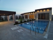 Satılır 5 otaqlı 200 m2 bağ evi Mərdəkan