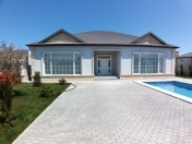 Satılır 4 otaqlı 200 m2 bağ evi Mərdəkan