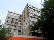 İcarəyə verilir 4 otaqlı 80 m2 köhnə tikili Nəsimi bazarı