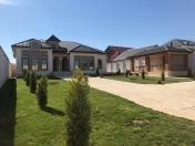 Satılır 4 otaqlı 170 m2 bağ evi Mərdəkan