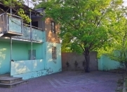 Satılır 7 otaqlı 197 m2 bağ evi Novxanı