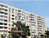 Satılır 3 otaqlı 70 m2 köhnə tikili İnşaatçılar m.
