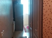 Satılır 2 otaqlı 56 m2 köhnə tikili Neapol dairəsi