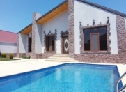 Satılır 4 otaqlı 170 m2 bağ evi Mərdəkan