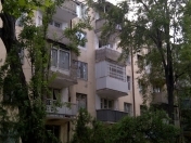 İcarəyə verilir 3 otaqlı 90 m2 köhnə tikili Maliyyə Nazirliyi