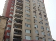 İcarəyə verilir 4 otaqlı 200 m2 yeni tikili Nərimanov heykəli