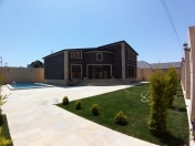 Satılır 4 otaqlı 200 m2 bağ evi Mərdəkan