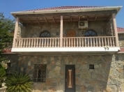 İcarəyə verilir 4 otaqlı 200 m2 bağ evi Fatmayı