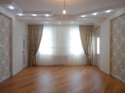 Satılır 3 otaqlı 99 m2 yeni tikili Əhmədli m.