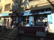 Satılır 3 otaqlı 50 m2 obyekt Memar Əcəmi m.