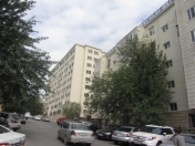 İcarəyə verilir 1 otaqlı 45 m2 köhnə tikili İzmir parkı