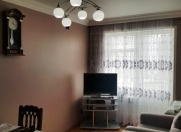 Satılır 3 otaqlı 68 m2 köhnə tikili İnşaatçılar m.