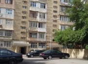 Satılır 3 otaqlı 72 m2 köhnə tikili 8 mkr