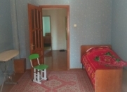 İcarəyə verilir 4 otaqlı 100 m2 köhnə tikili 20 yanvar m.