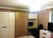 Satılır 3 otaqlı 75 m2 köhnə tikili İnşaatçılar m.