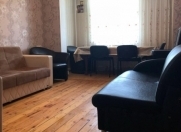 İcarəyə verilir 2 otaqlı 40 m2 köhnə tikili Memar Əcəmi m.