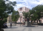 İcarəyə verilir 2 otaqlı 52 m2 köhnə tikili Axundov bağı