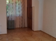 İcarəyə verilir 2 otaqlı 60 m2 köhnə tikili Azadlıq prospekti m.