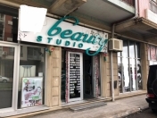 İcarəyə verilir 2 otaqlı 70 m2 obyekt Ayna Sultanova heykəli