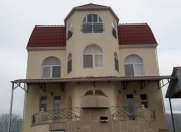 İcarəyə verilir 6 otaqlı 270 m2 villa İsmayıllı