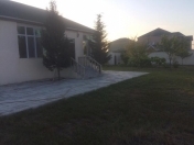 Satılır 4 otaqlı 250 m2 bağ evi Ləhic Bağları