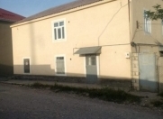 Satılır 3 otaqlı 200 m2 həyət evi Qusar