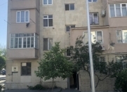 Satılır 3 otaqlı 60 m2 köhnə tikili İnşaatçılar m.