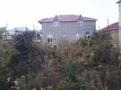 Satılır 4 otaqlı 250 m2 həyət evi Sumqayıt