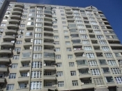 İcarəyə verilir 2 otaqlı 72 m2 yeni tikili Şah İsmayıl Xətai m.