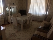 Satılır 1 otaqlı 35 m2 köhnə tikili Ukrayna dairəsi