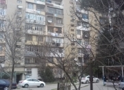 Satılır 3 otaqlı 70 m2 köhnə tikili Sərhədçi İdman kompleksi