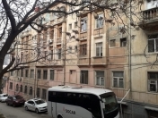 Satılır 3 otaqlı 90 m2 köhnə tikili İçəri Şəhər