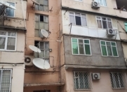 Satılır 2 otaqlı 40 m2 köhnə tikili İnşaatçılar m.