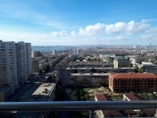 Satılır 3 otaqlı 107 m2 yeni tikili Ukrayna dairəsi