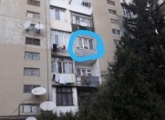 Satılır 3 otaqlı 55 m2 köhnə tikili Neapol dairəsi