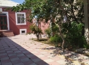 Satılır 3 otaqlı 90 m2 həyət evi Ramana