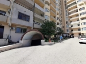 İcarəyə verilir 4 otaqlı 163 m2 yeni tikili Nizami m.