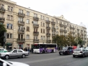 Satılır 3 otaqlı 65 m2 köhnə tikili Xarici İşlər Nazirliyi