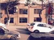 Satılır 7 otaqlı 210 m2 obyekt Gənclik m.