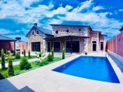 Satılır 4 otaqlı 200 m2 bağ evi Mərdəkan