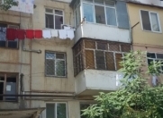 İcarəyə verilir 2 otaqlı 55 m2 köhnə tikili 4 mkr