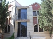 İcarəyə verilir 7 otaqlı 500 m2 ofis Nərimanov r.