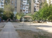 Satılır 2 otaqlı 60 m2 köhnə tikili Neapol dairəsi