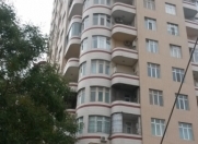 İcarəyə verilir 3 otaqlı 200 m2 yeni tikili Montin