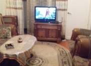 İcarəyə verilir 3 otaqlı 43 m2 köhnə tikili Four Seasons otel