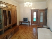 İcarəyə verilir 3 otaqlı 65 m2 köhnə tikili 5 mkr