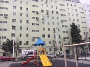 Satılır 3 otaqlı 70 m2 köhnə tikili Yasamal r.