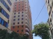 Satılır 1 otaqlı 64 m2 yeni tikili 8 mkr