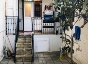 Satılır 2 otaqlı 44 m2 köhnə tikili 3 mkr