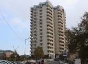 İcarəyə verilir 4 otaqlı 190 m2 ofis İçəri Şəhər m.